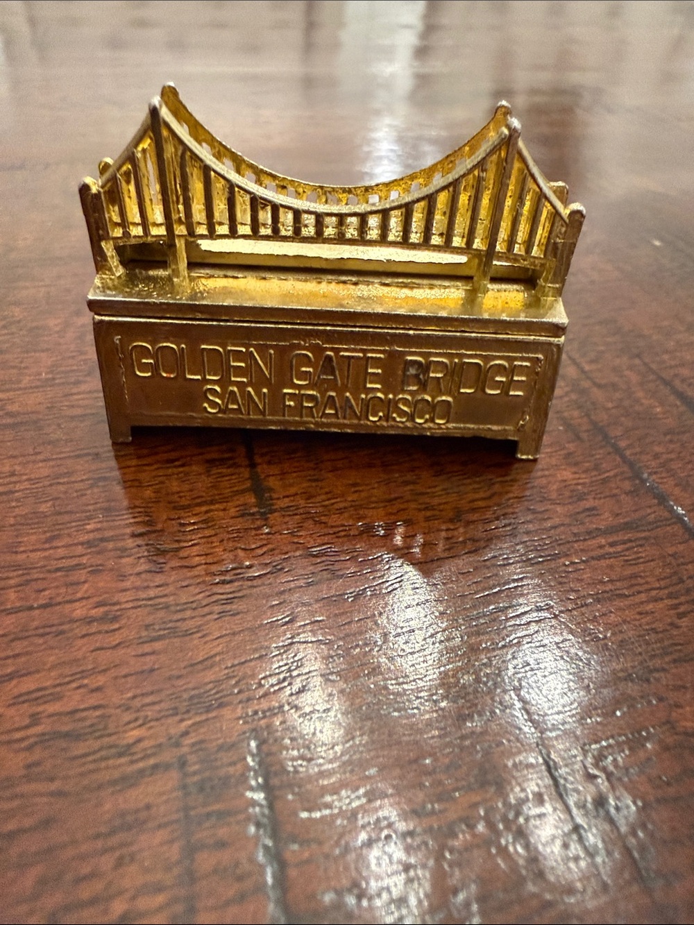 Golden Gate Bridge San Francisco pencil sharpener - Gold Tone